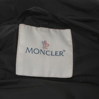 Moncler cappotto giù con bordo in pelliccia