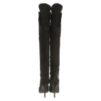 Givenchy Stiefel aus Wildleder in Schwarz