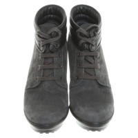 Tod's Ankle boots Suede in Grey