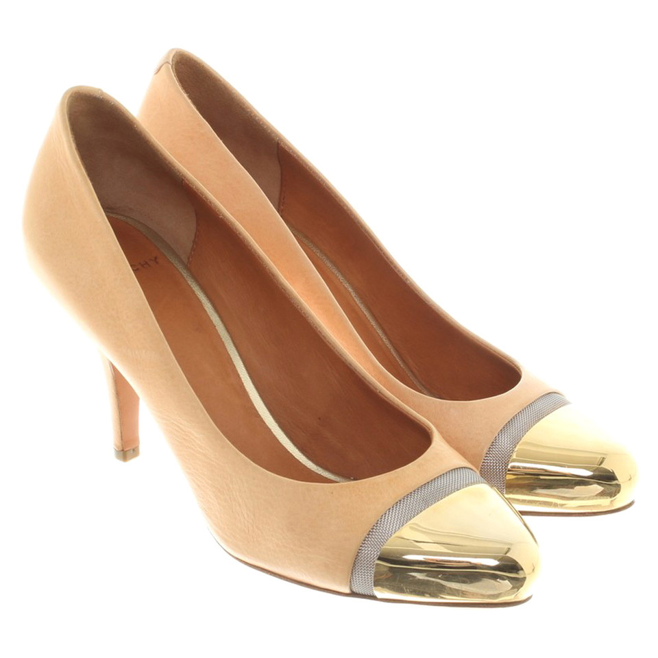 Givenchy pumps in nude / goud