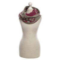 Louis Vuitton Loop scarf