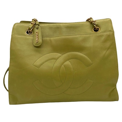 Chanel Shopping Tote Leather in Green