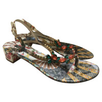 Dolce & Gabbana Sandalen met edelstenen