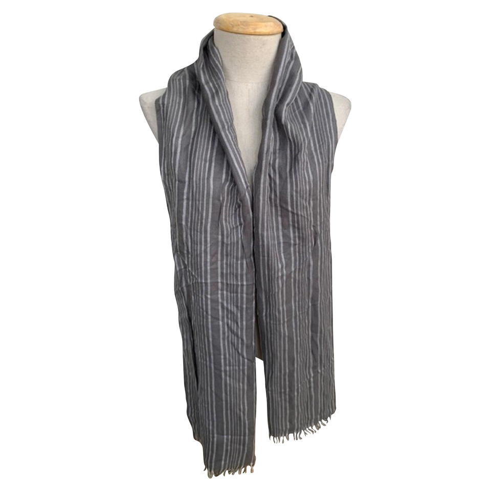 Armani Exchange Echarpe/Foulard en Gris