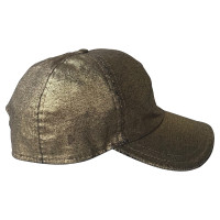 Fendi Goldfarbene Cap