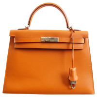 Hermès Kelly Bag 35 in Pelle in Arancio