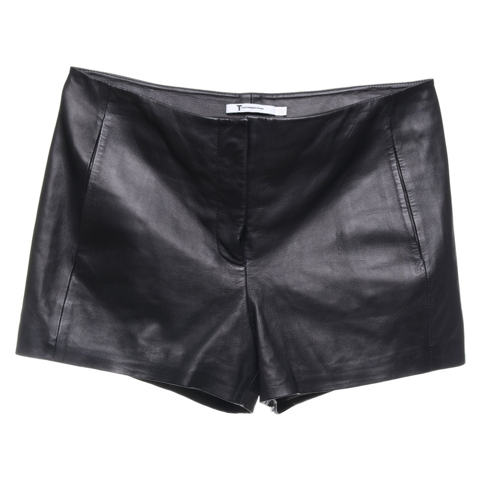 Alexander Wang Leren shorts in zwart