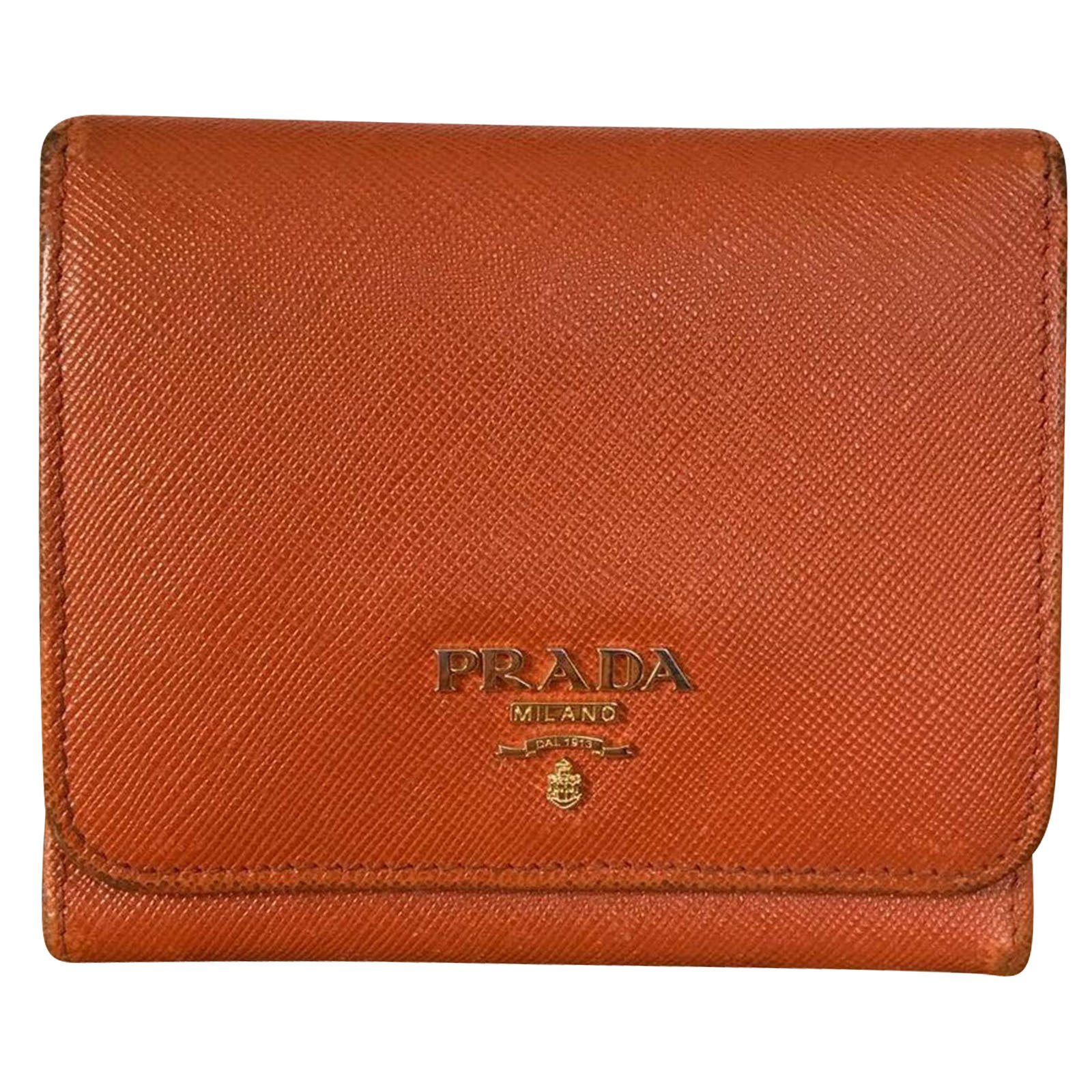 Prada Täschchen/Portemonnaie aus Leder in Orange - Second Hand Prada  Täschchen/Portemonnaie aus Leder in Orange gebraucht kaufen für 139€  (4502535)