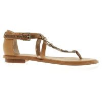 Michael Kors Flip Flops in Ocker