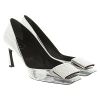 Roger Vivier Pumps/Peeptoes Leer in Zilverachtig