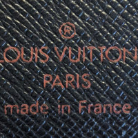 Louis Vuitton "Agenda Fonctionnel MM Epi Cuir"