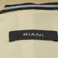 Riani Coat in camel colors 