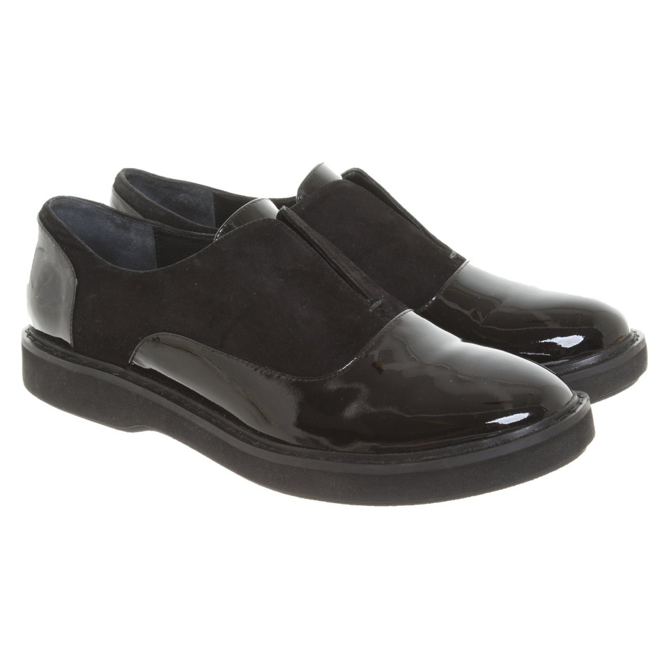 Armani Slippers/Ballerinas Patent leather in Black