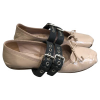 Miu Miu Slippers/Ballerinas Patent leather in Nude