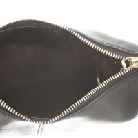 Nina Ricci Handtasche aus Leder in Schwarz