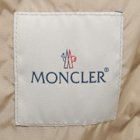 Moncler Long raincoat in beige
