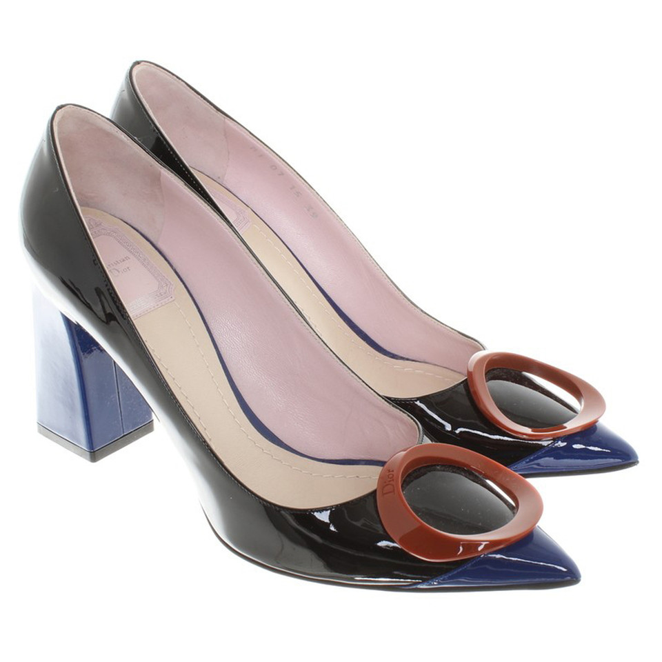 Christian Dior pumps made of lacquered leather