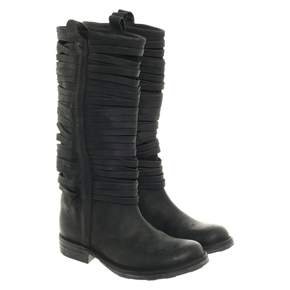 Fiorentini & Baker Bottines en Cuir en Noir