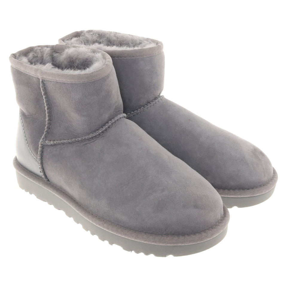 Ugg Australia Schapenvacht laarzen in grijs