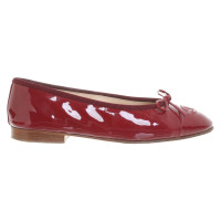 Chanel Slippers/Ballerinas Patent leather in Bordeaux