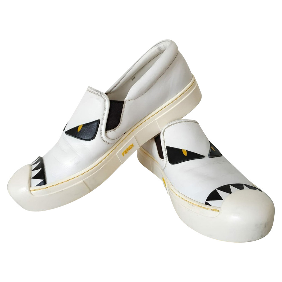 Fendi Sneakers aus Leder in Weiß