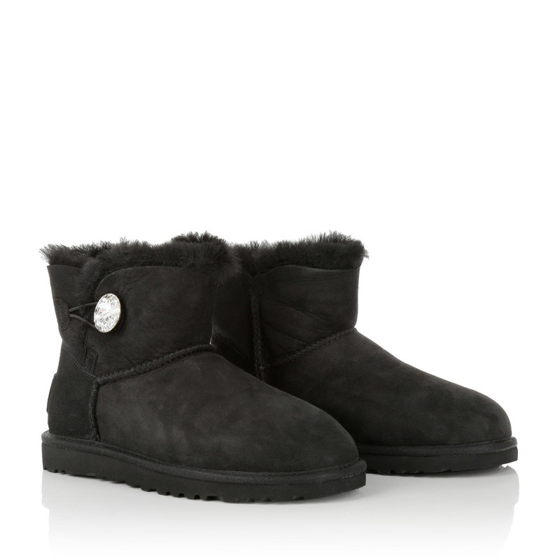 Ugg Lined boots in black