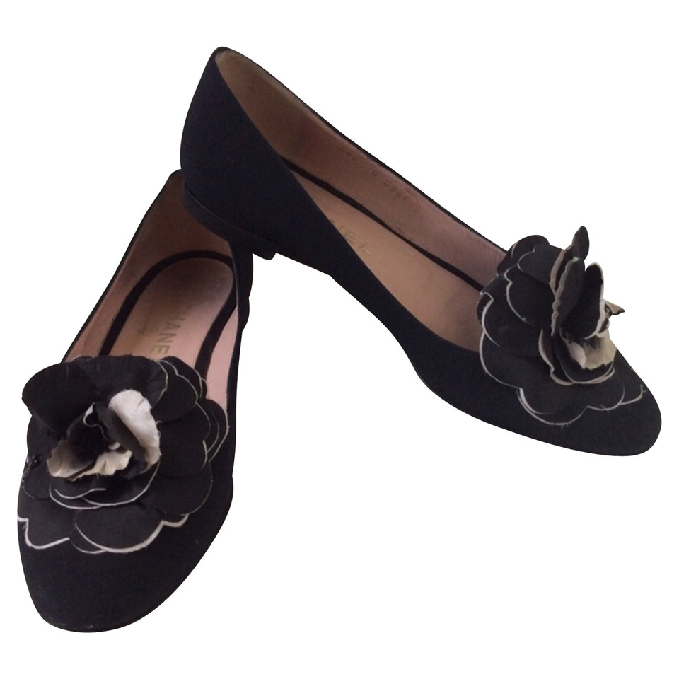 Chanel Chaussons/Ballerines en Toile en Noir