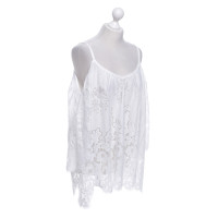 Valerie Khalfon  Top made of lace