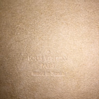 Louis Vuitton Pochette in Bruin