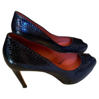 Santoni Pumps/Peeptoes Leer in Zwart