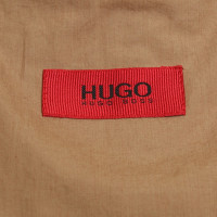 Hugo Boss Trenchcoat in Ocker