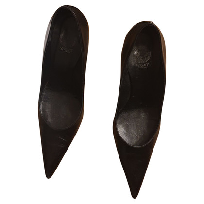 Gianni Versace Pumps/Peeptoes Leather in Black