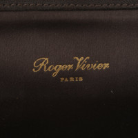Roger Vivier clutch in marrone