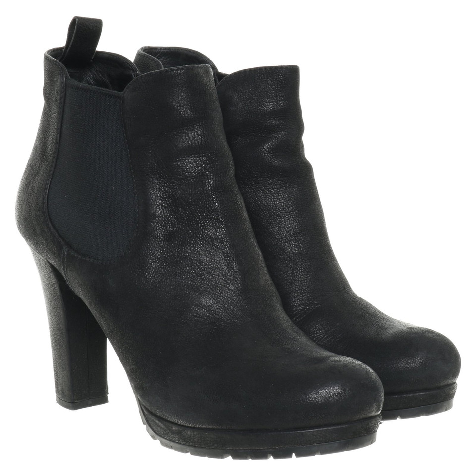 Prada Bottines en noir