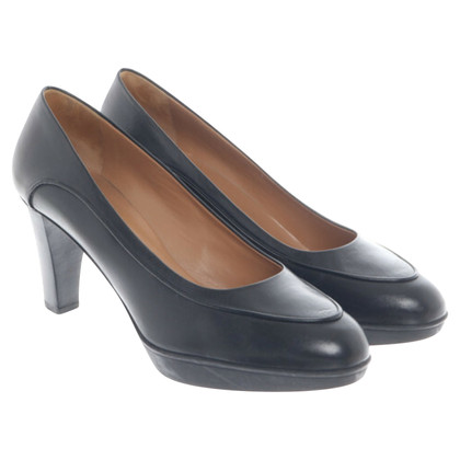 Fratelli Rossetti Pumps/Peeptoes en Cuir en Noir