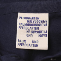 Baum Und Pferdgarten T-shirt with imprint