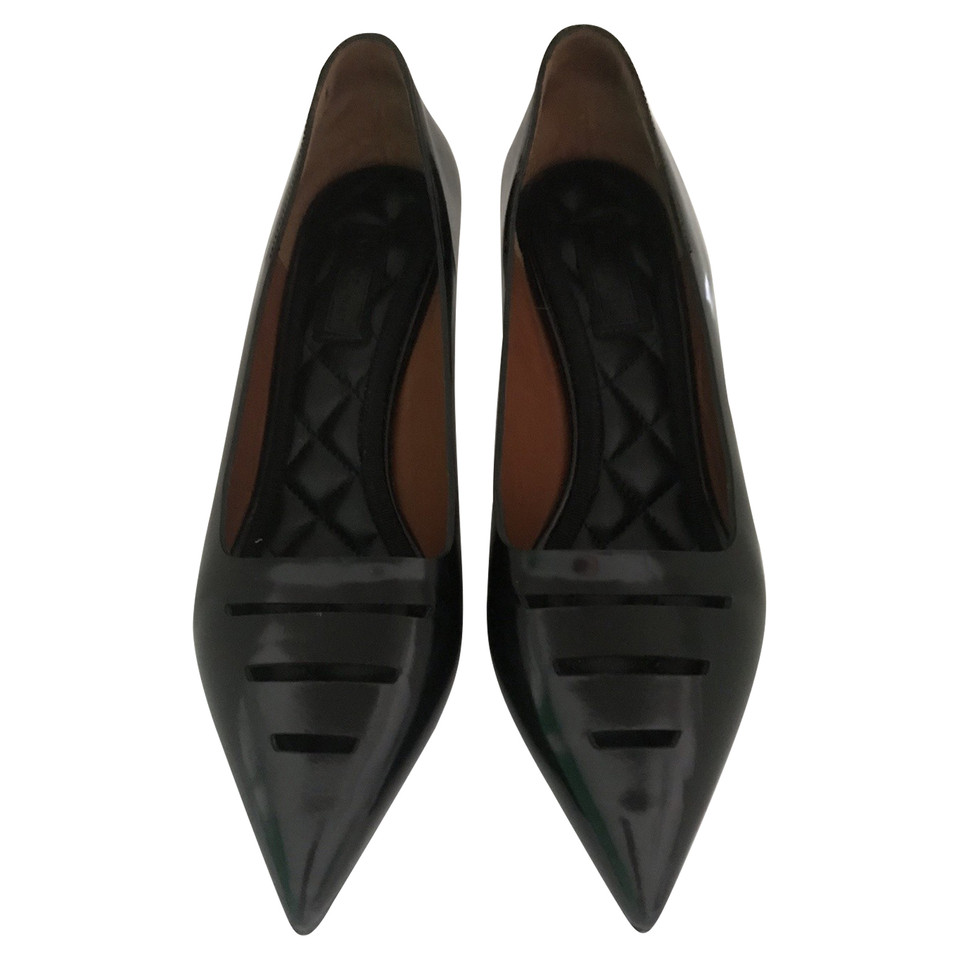 Céline pumps / Peeptoes in black leather