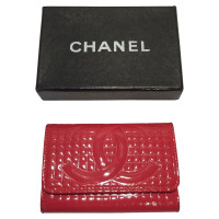 Chanel Patented patent leather key holder