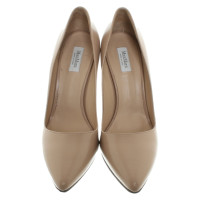 Max Mara Pumps/Peeptoes in Huidskleur