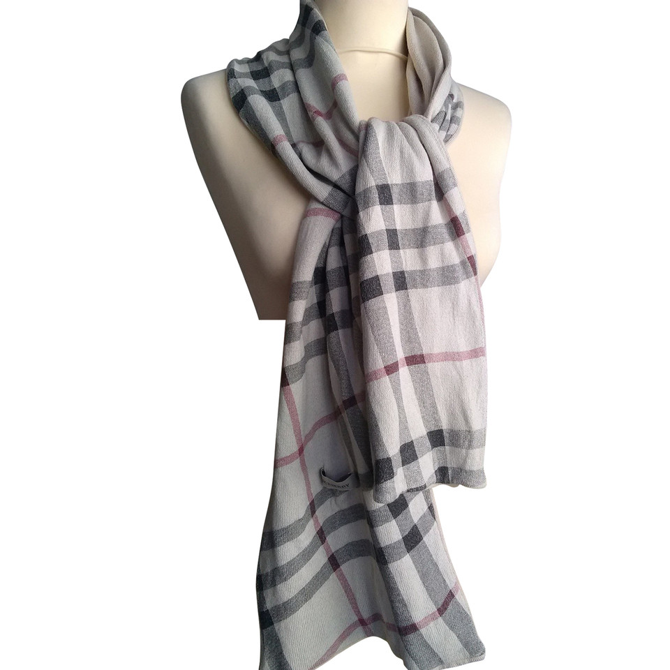 Burberry scarf