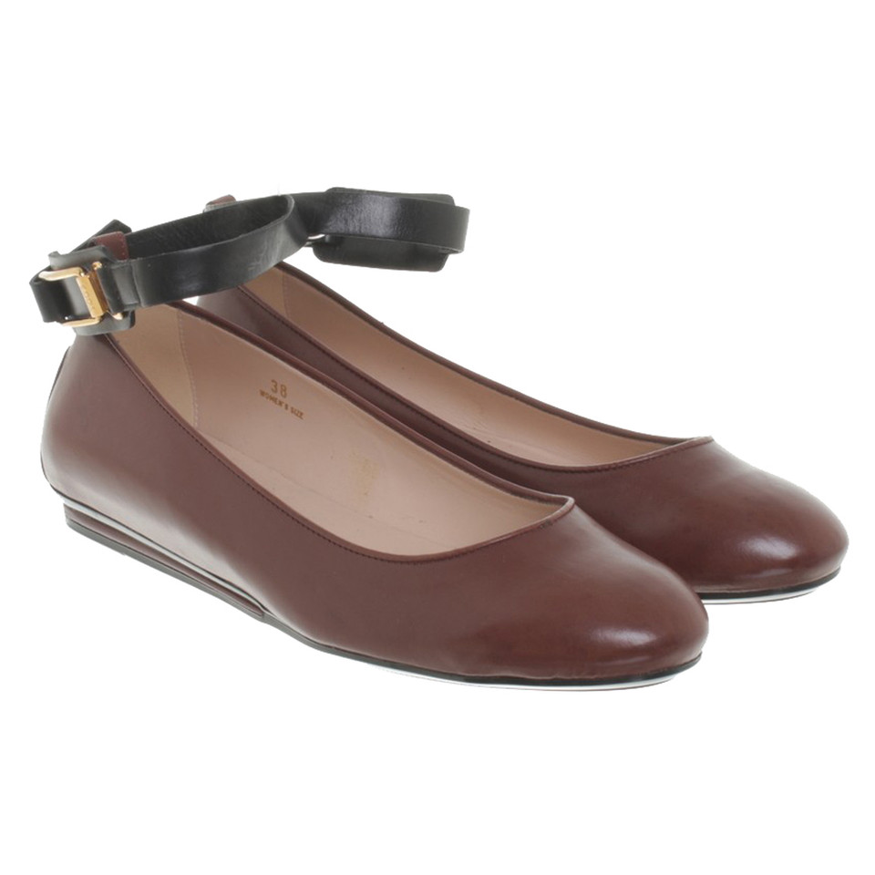 Tod's Ballerinas mit Fesselriemen