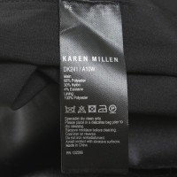 Karen Millen Schwarzes Kleid mit Statement-Kette