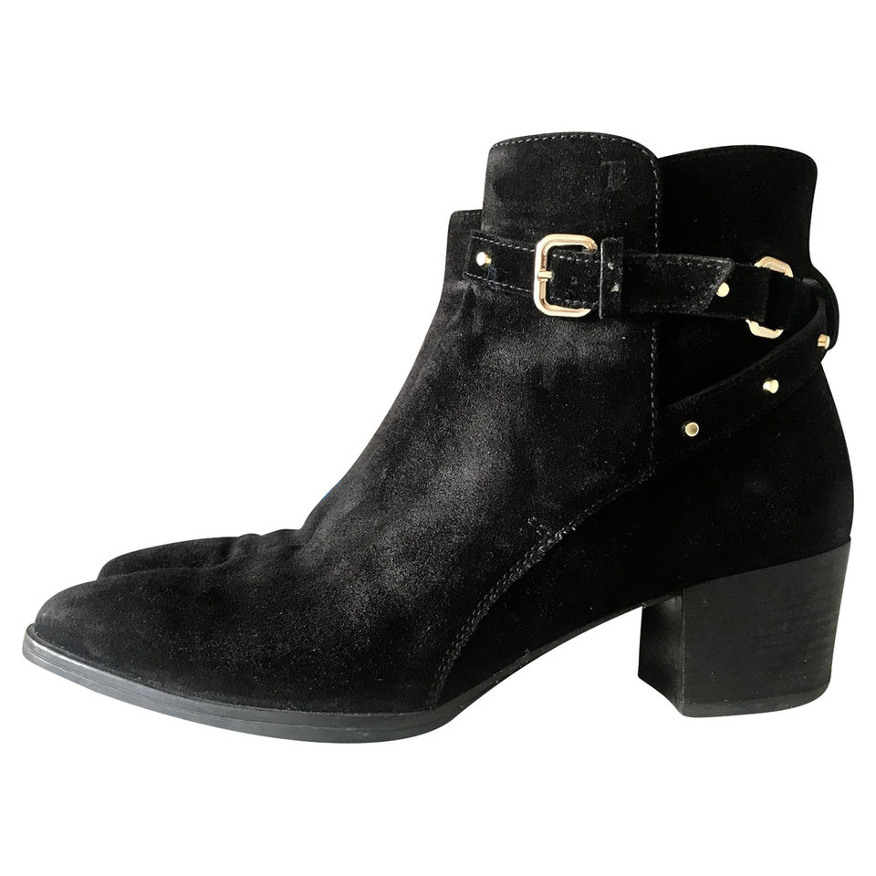 Tod's Ankle boots Suede in Black