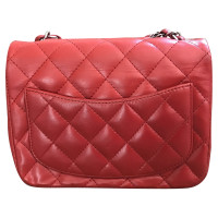 Chanel Classic Flap Bag Mini Square en Cuir en Rouge