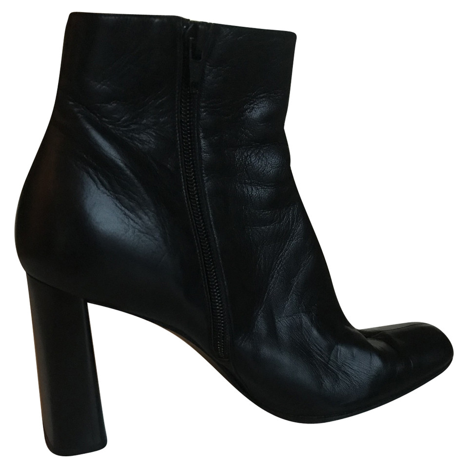 Donna Karan Ankle boots Leather in Black