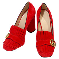 Gucci Pumps/Peeptoes Suede in Red