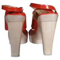 Hermès sandali della pelle verniciata