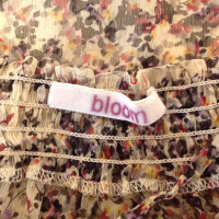 Bloom camicetta di seta con un motivo floreale