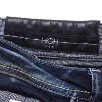High Use Jeans nel look usato